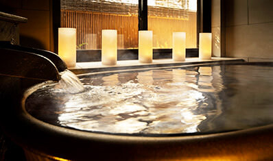 Shigaraki Bathtub and Hydrogenated Water