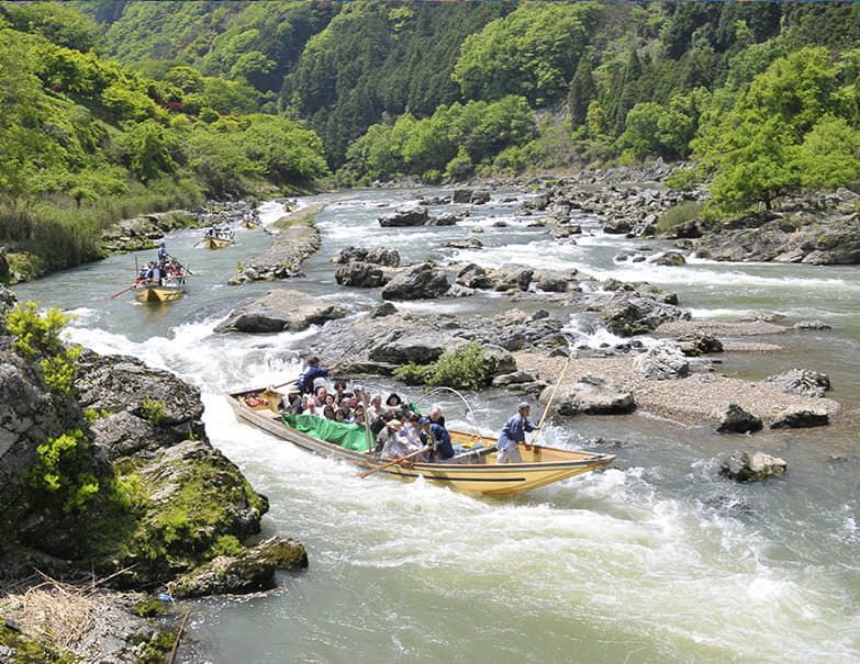Riverside Meal in Kibune and Hozugawa River Boat Ride